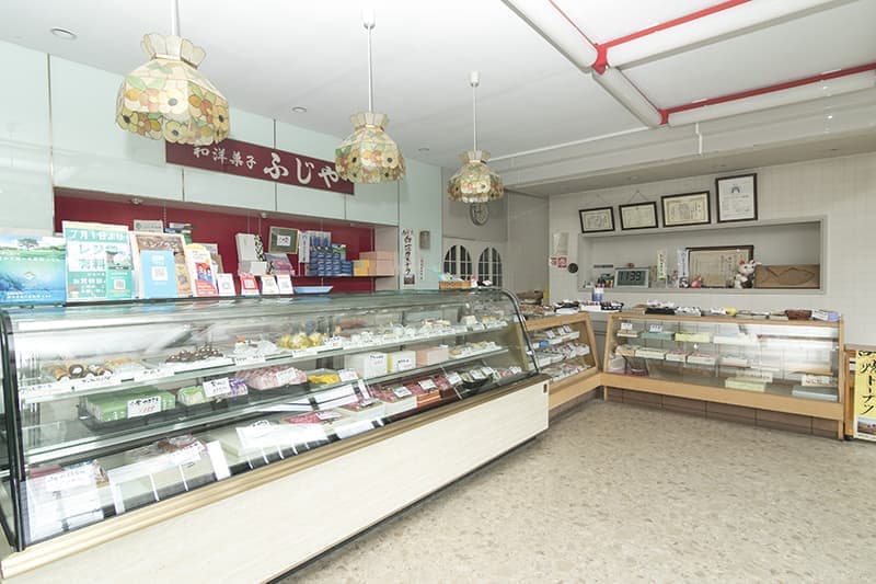 和洋菓子ふじや_内観