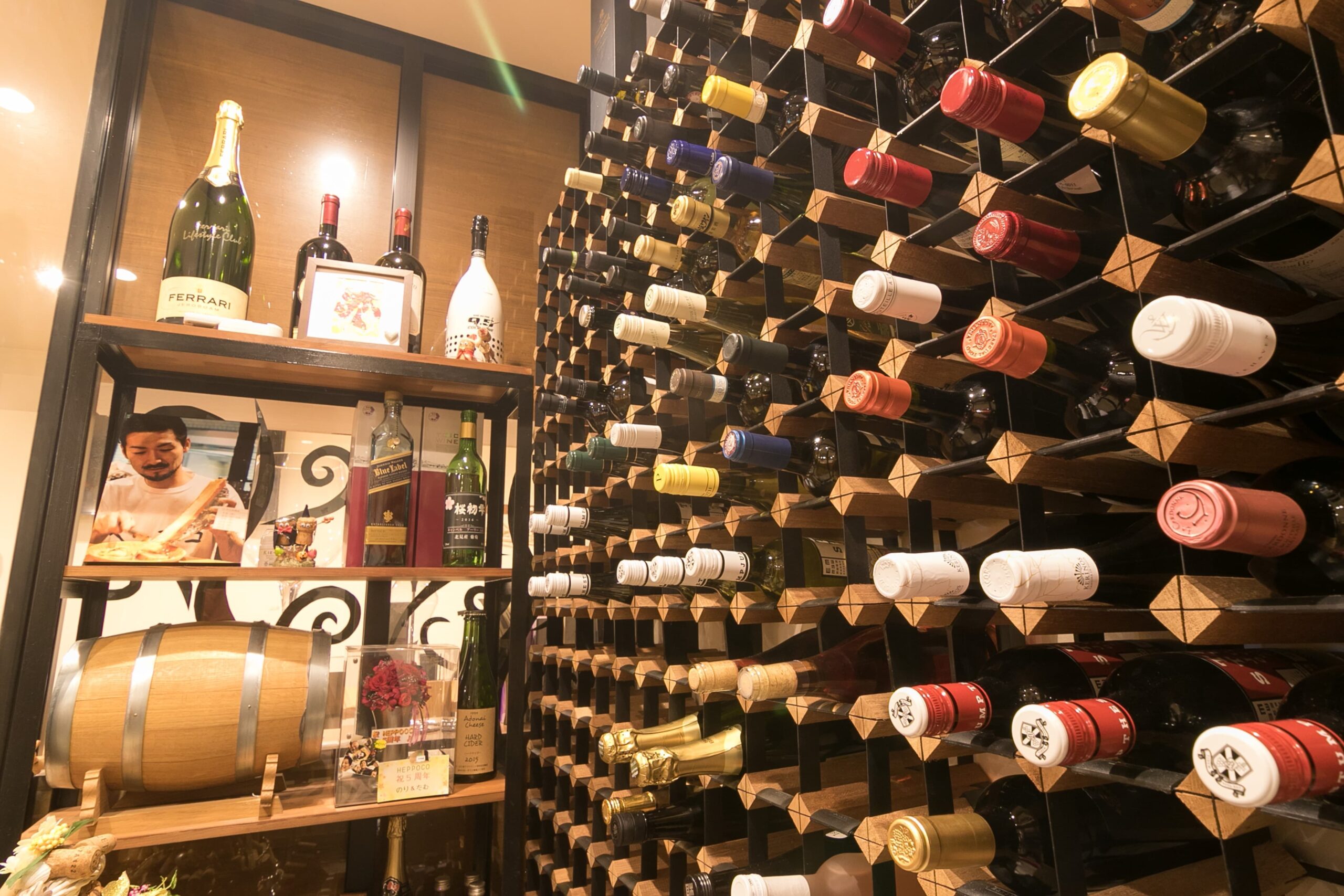 チーズとワインのお店 HEPPOCO