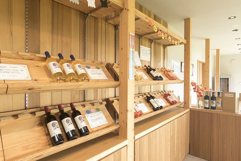 インフィールドワイナリー