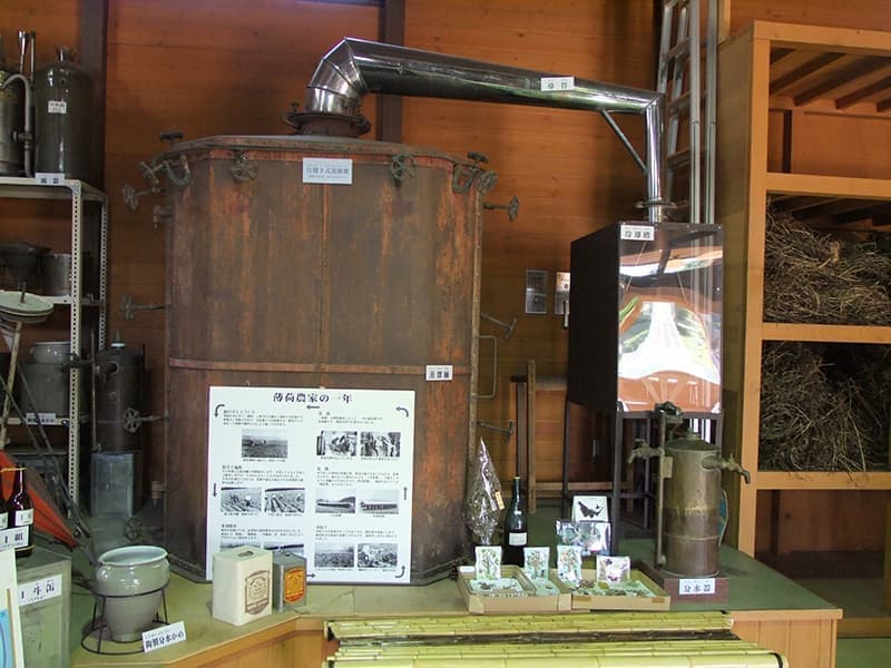 蒸溜館_内観