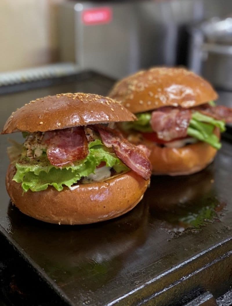 ハンバーガーショップknuckle